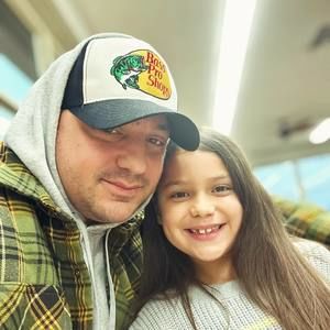 Meet your Posher, Zachary